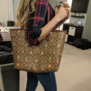 Price firm** Coach Reversible City Tote